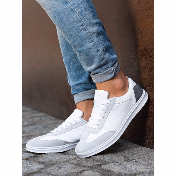 Jak nosić białe buty sportowe męskie?