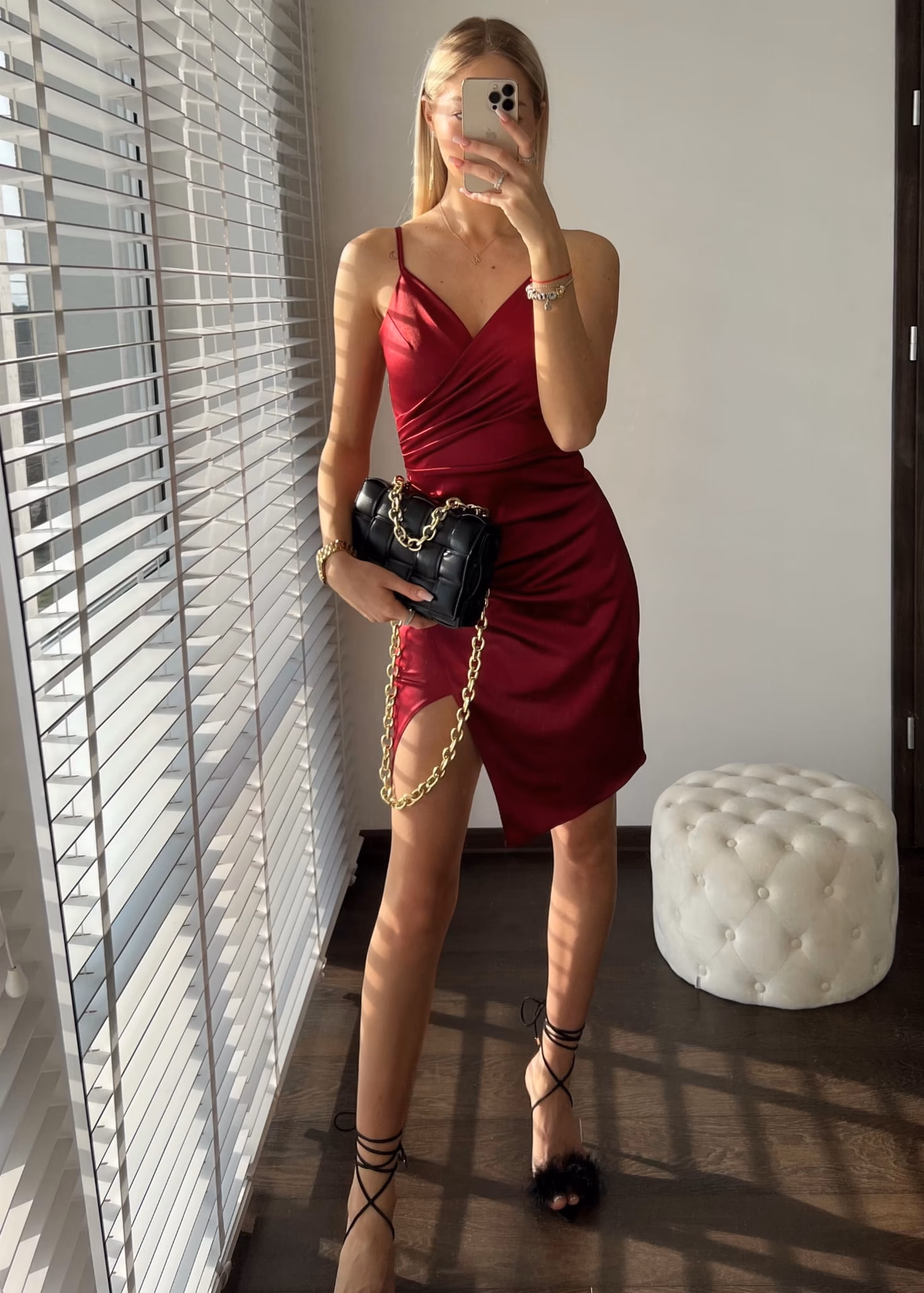 Jaki kolor płaszcza do bordowych butów?