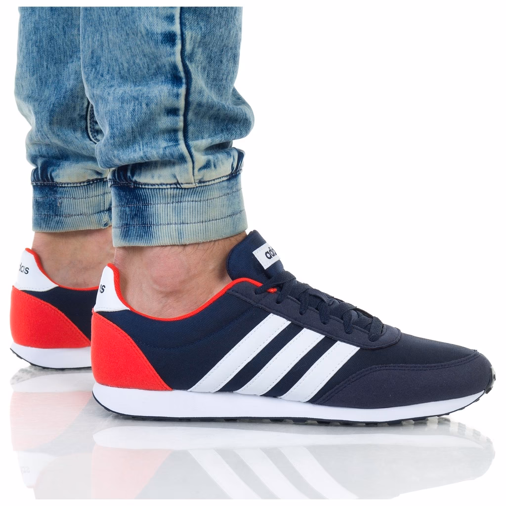 Jak nosić bordowe buty?