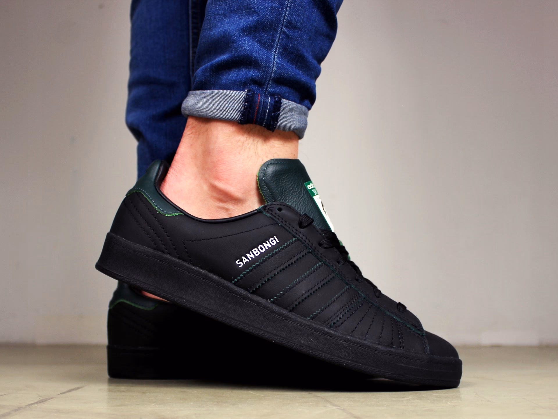 Jak dbać o skórzane buty sportowe?