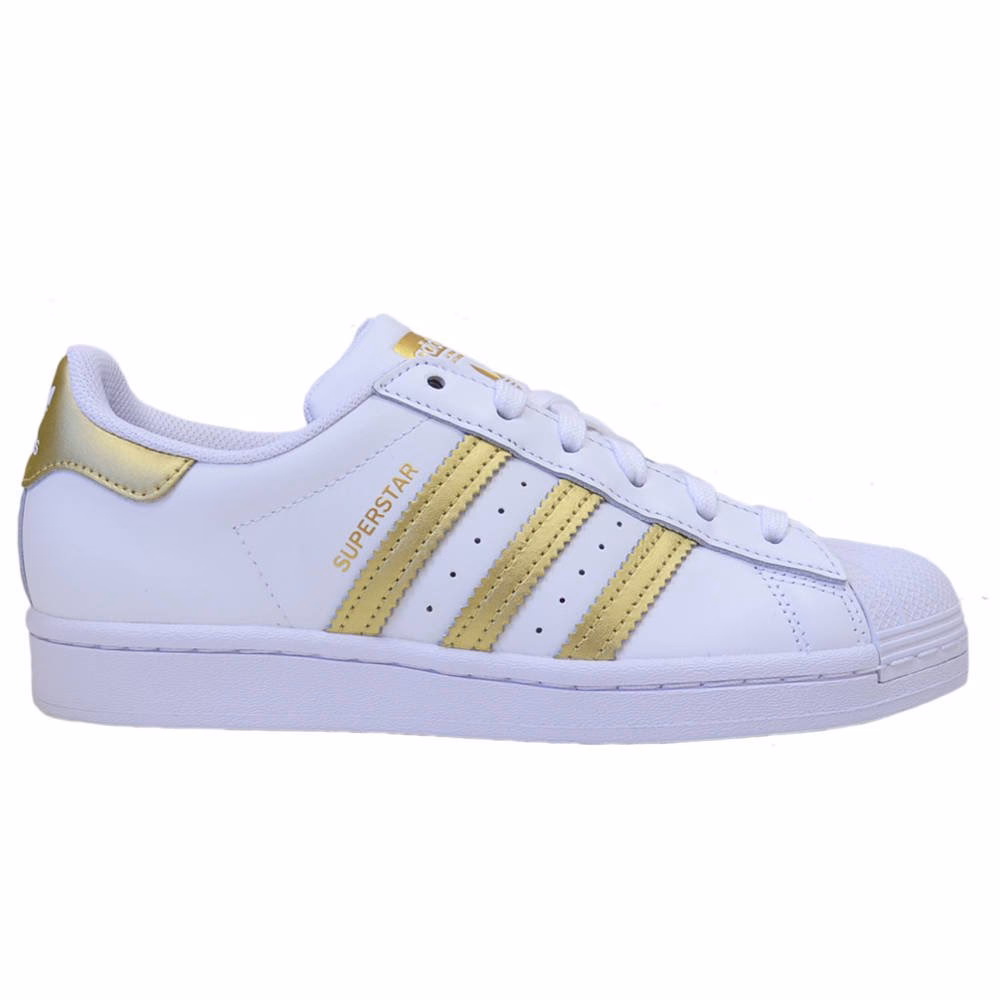 Czy buty Adidas Superstar sa ze skory?