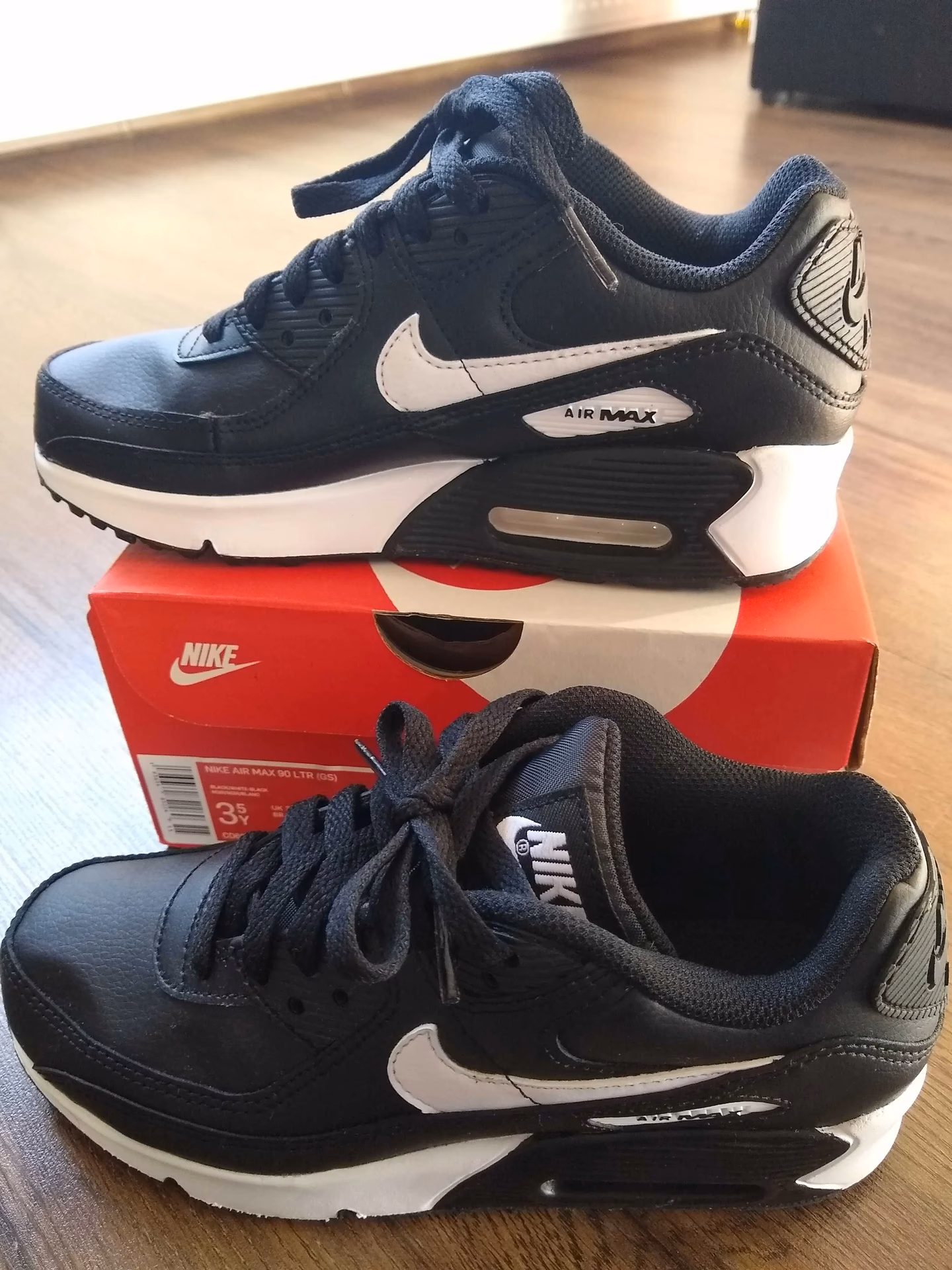 Gdzie kupić buty Nike Air Max rozmiar 35?