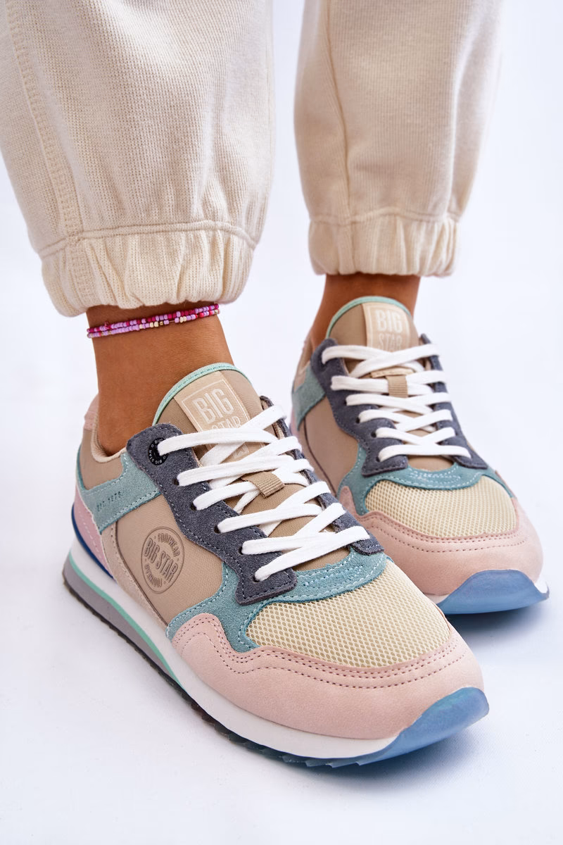 Jakie buty są teraz modne?