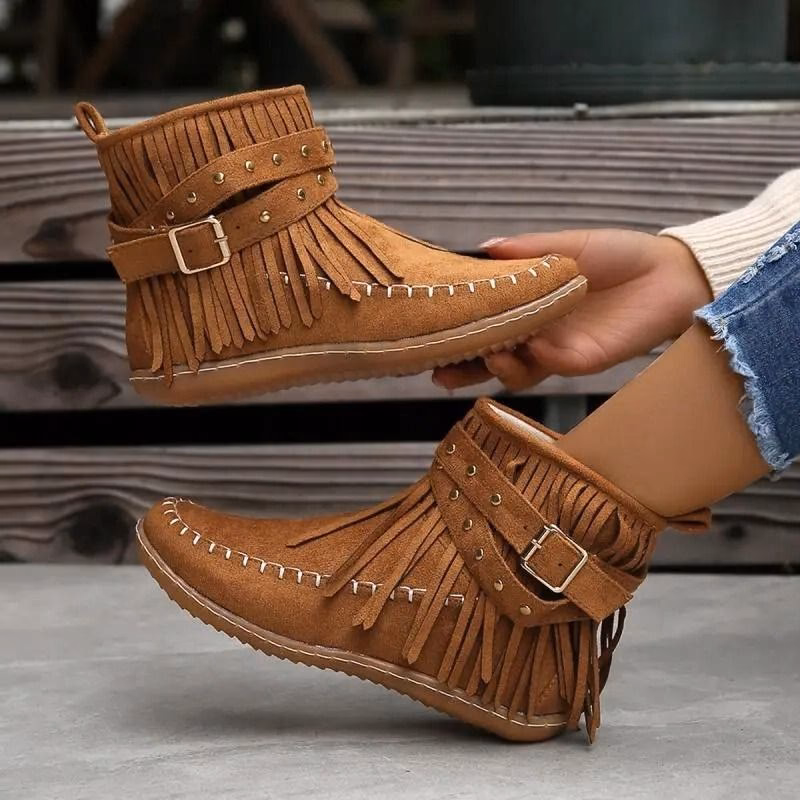 Jak wybrać buty w stylu boho?