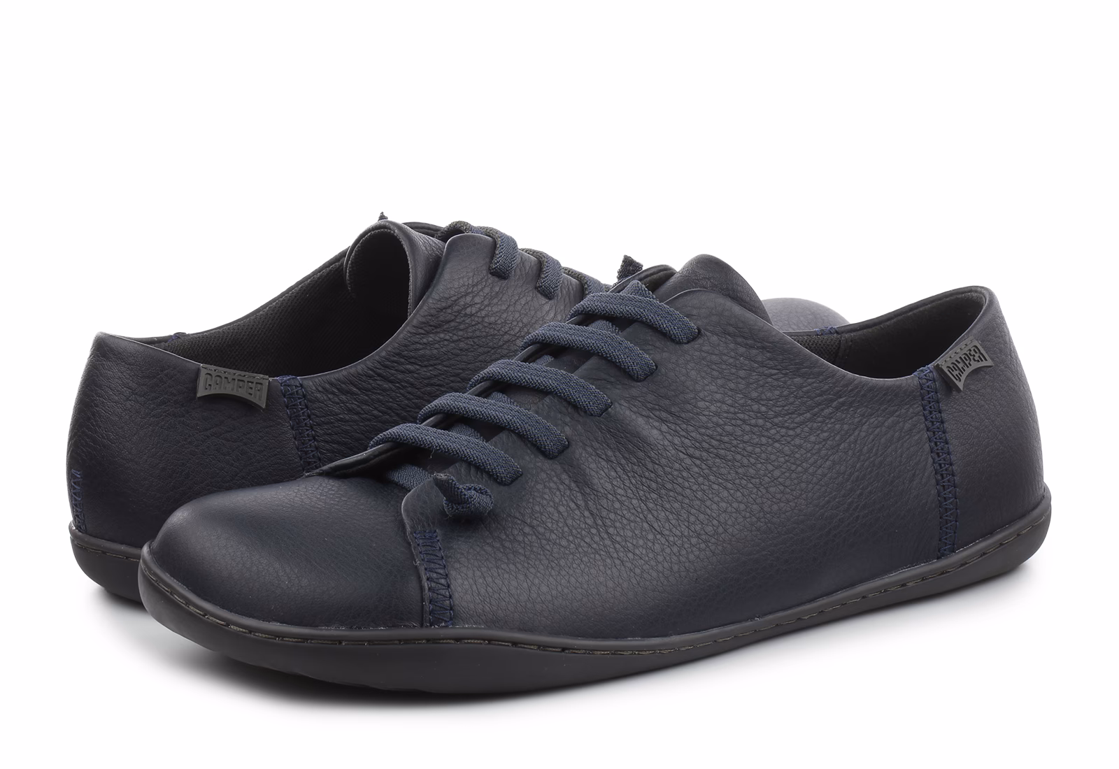 Czy eobuwie ma sklep stacjonarny w Poznaniu?