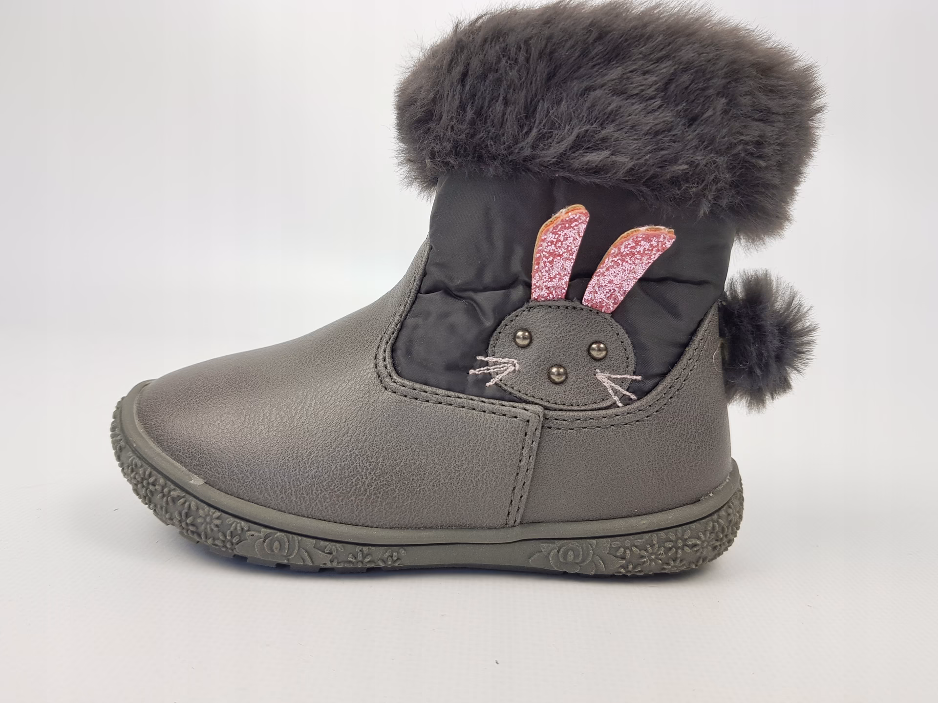 Na co zwrócić uwagę przy zakupie butów dla dziecka?