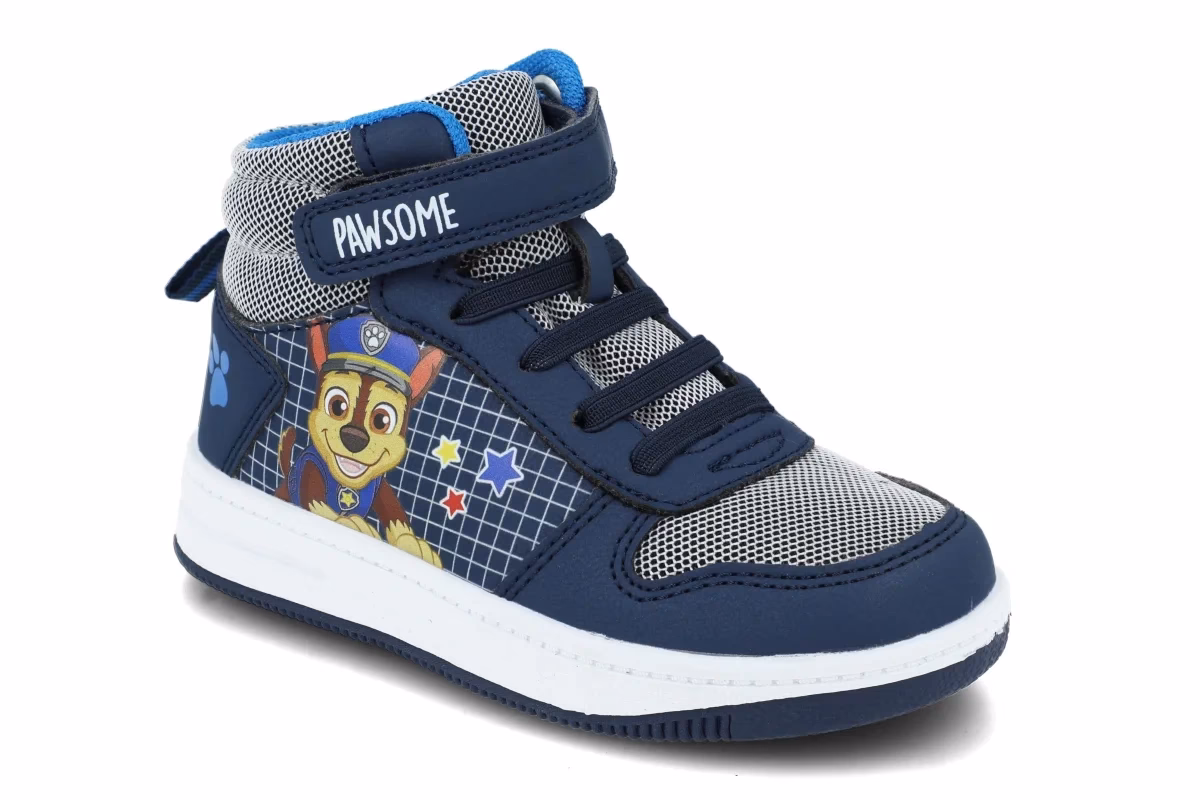 Jak wybrać pierwsze buty dla dziecka?