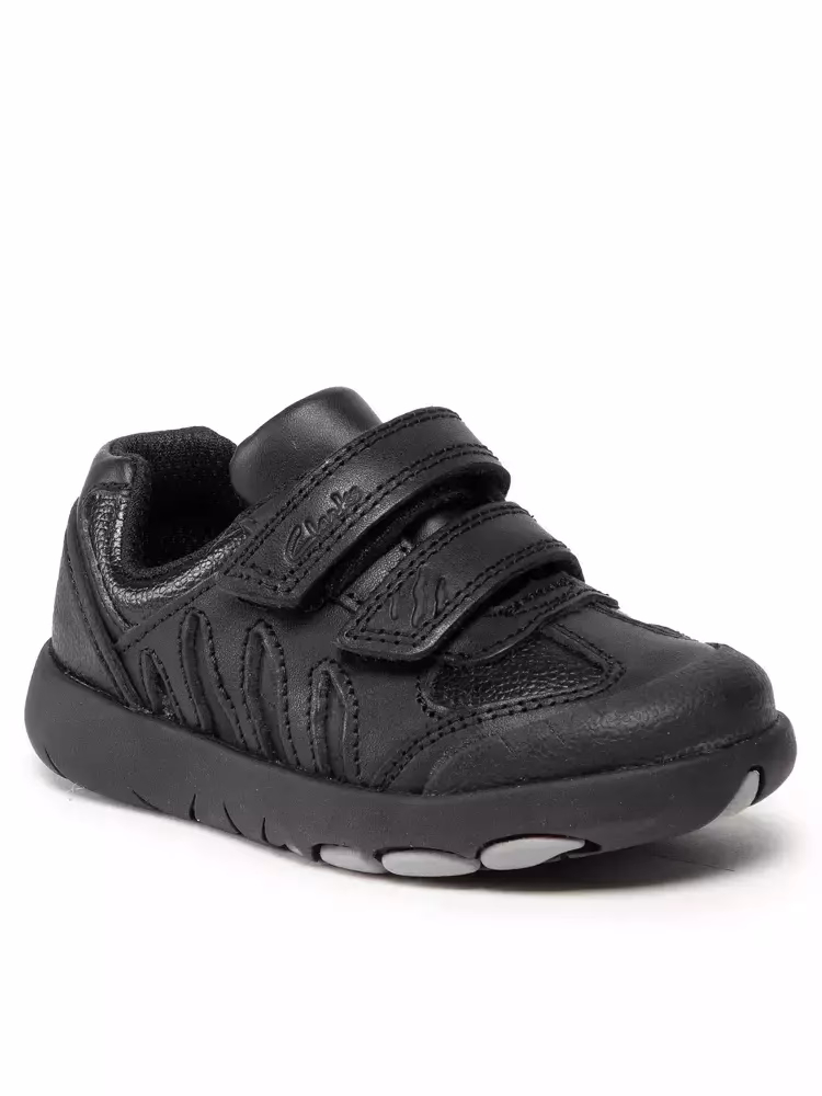 Gdzie kupić buty Clarks dla dzieci online?