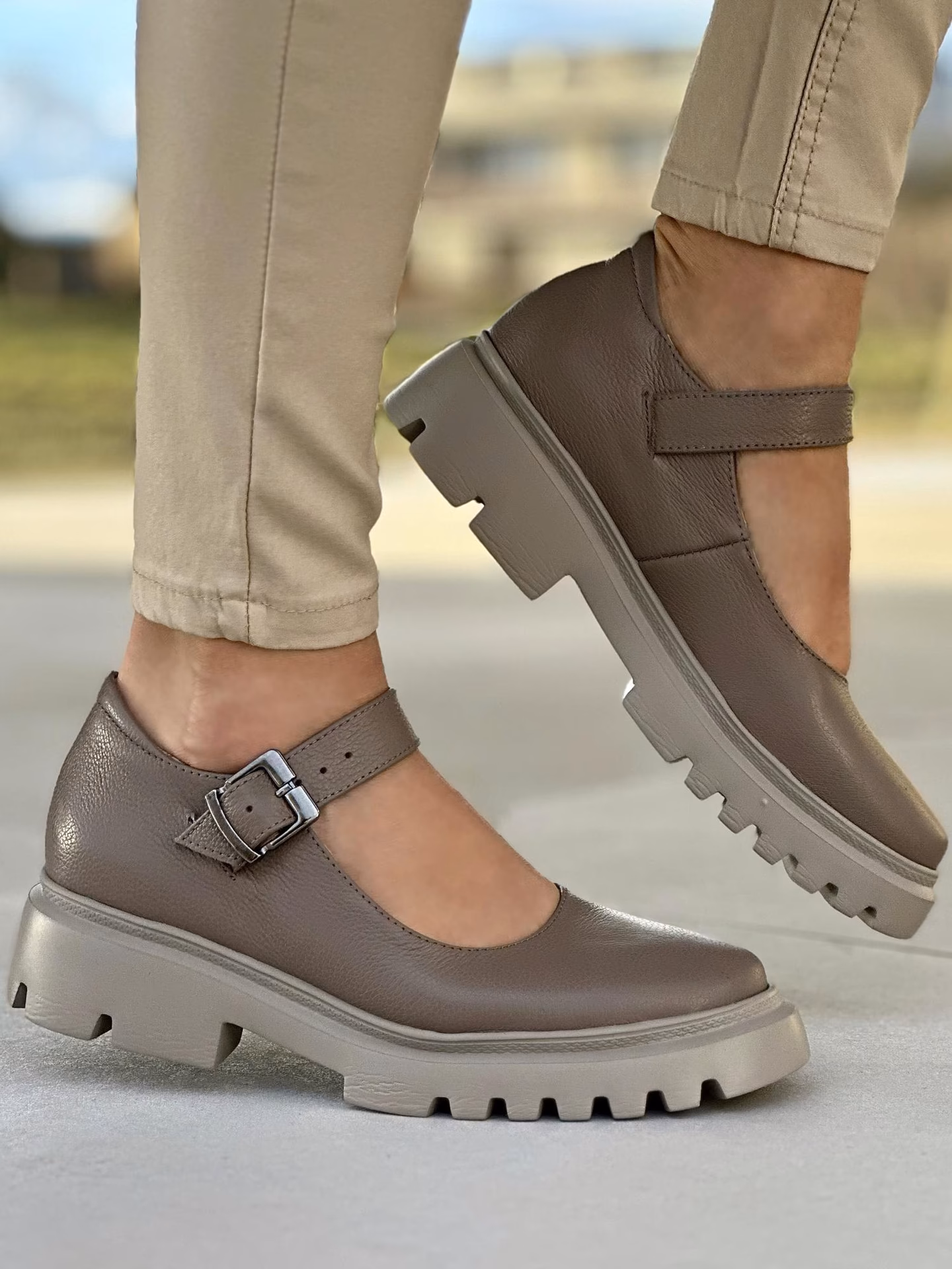 Jak rozpoznać buty ze skóry naturalnej?