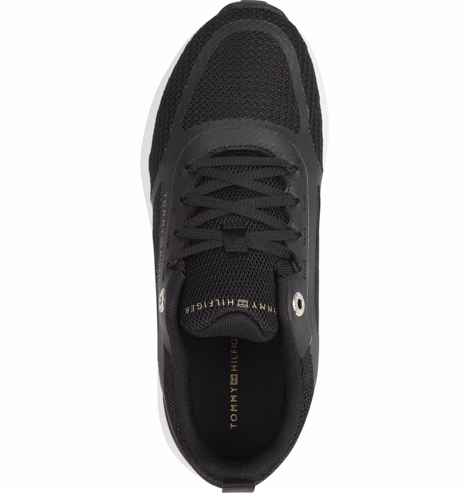 Jakie buty Tommy Hilfiger są modne?