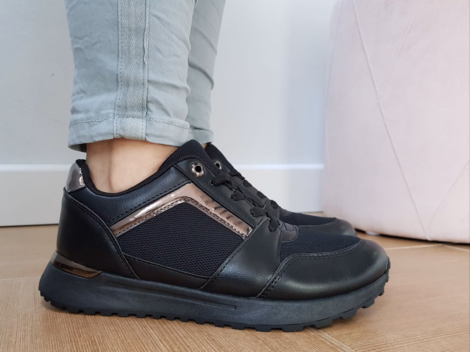 Jakie buty na grubej podeszwie są modne?