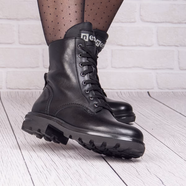 Jakie buty do chodzenia po śniegu?