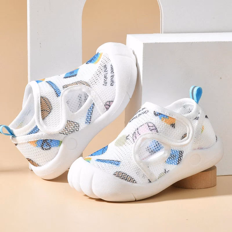 Jakie buty dla dziecka 9 miesięcy?