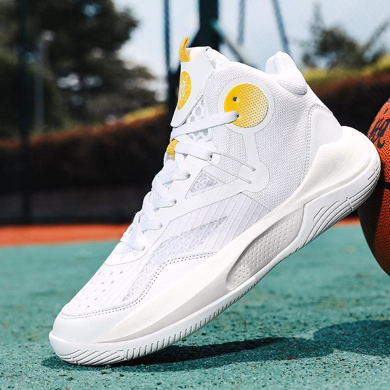 Jak dbać o buty dla chłopca, aby dłużej wyglądały jak nowe?