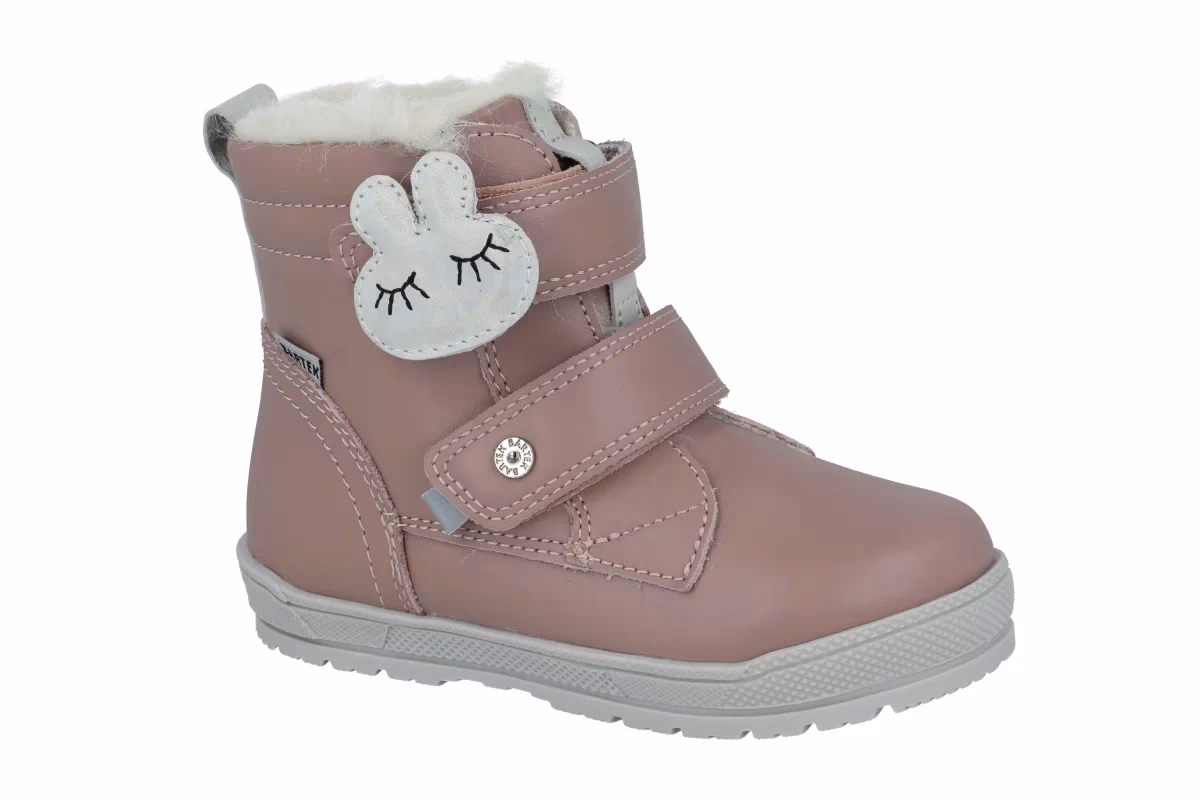 Jakie kozaki dla dziecka na zimę?