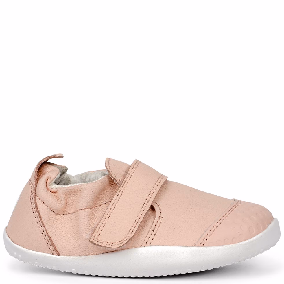 Kiedy kupić pierwsze buty dziecku?