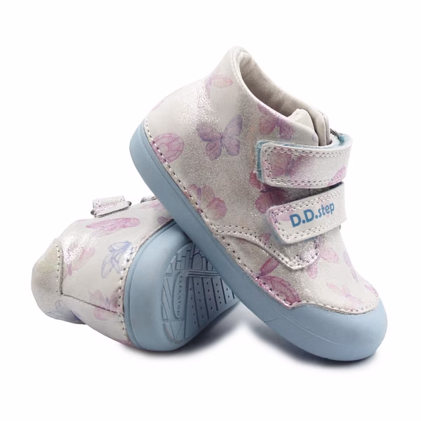 Jakie buty dla 2 latka na wiosnę?