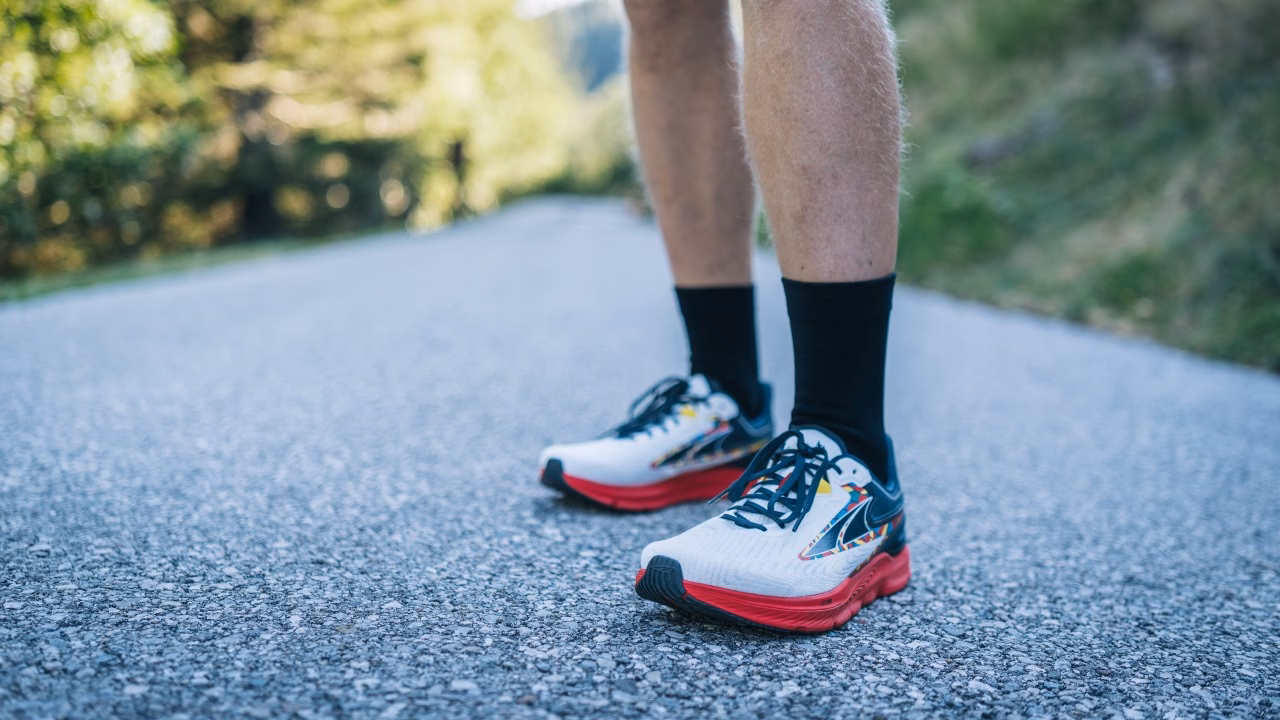 Czym się różnią buty z niskim dropem?