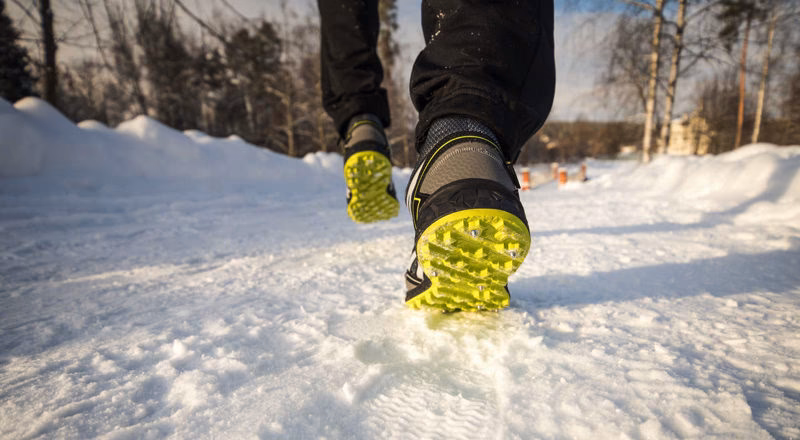 Jakie buty do biegania w terenie zimą?