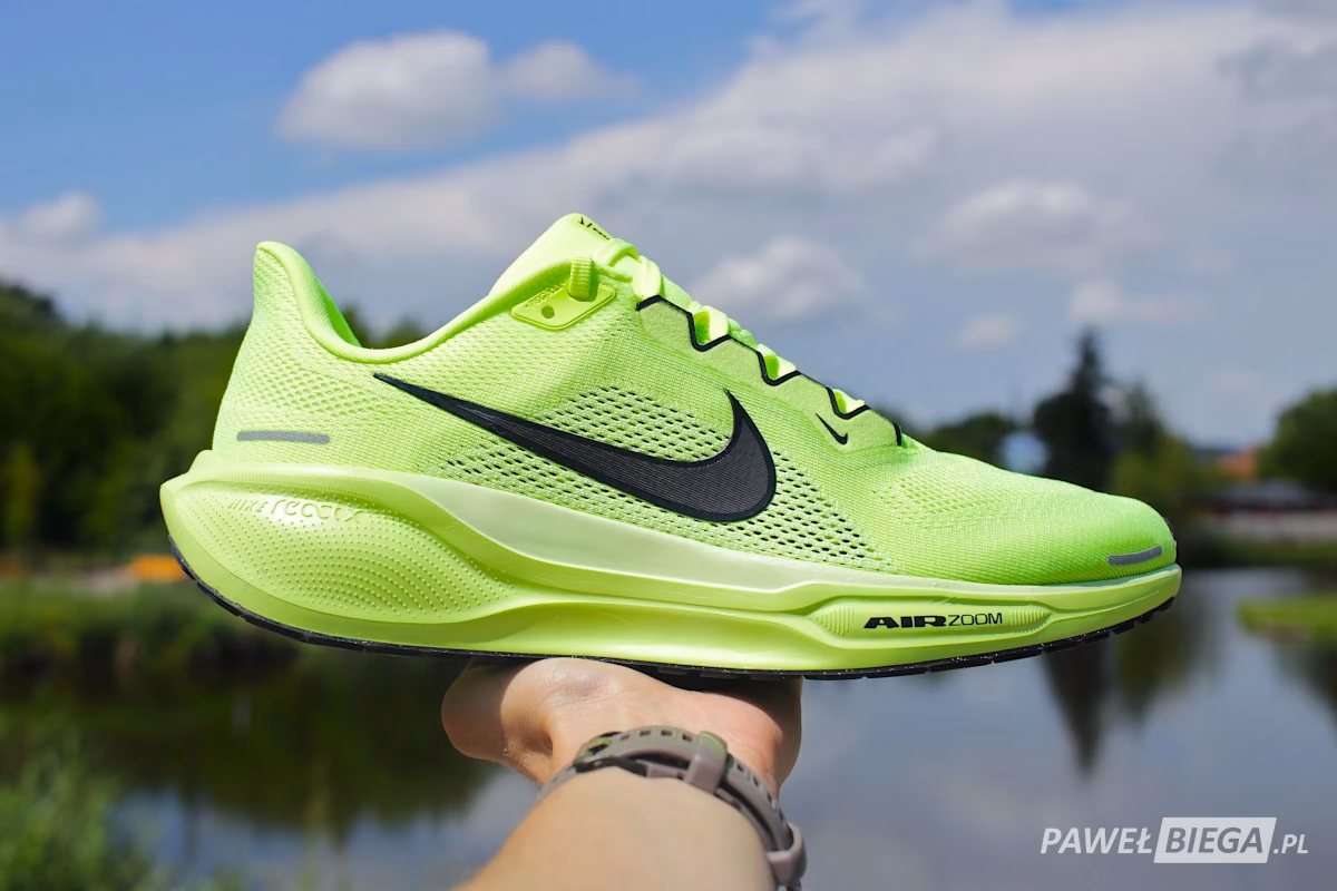 Jak dobrać rozmiar butów do biegania Nike?