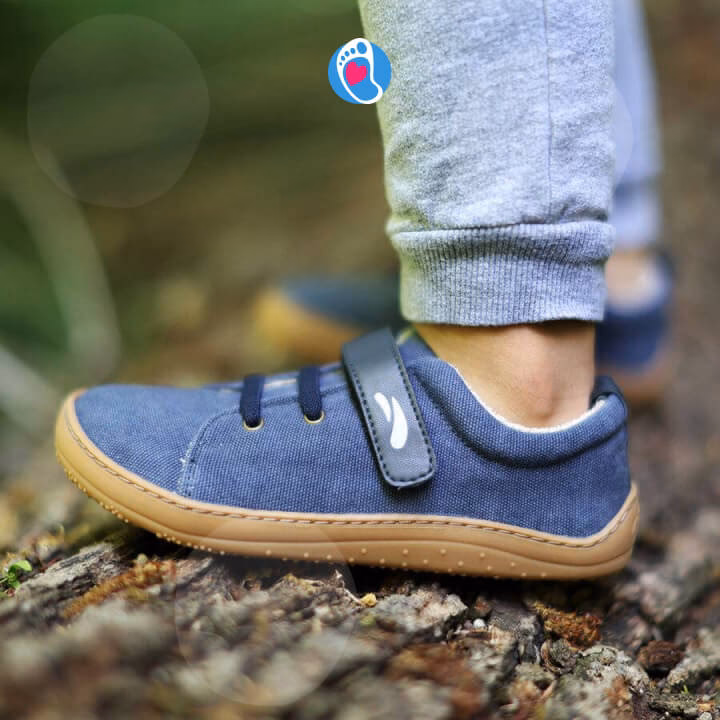 Na co zwrócić uwagę kupując buty do szkoły dla dziecka?