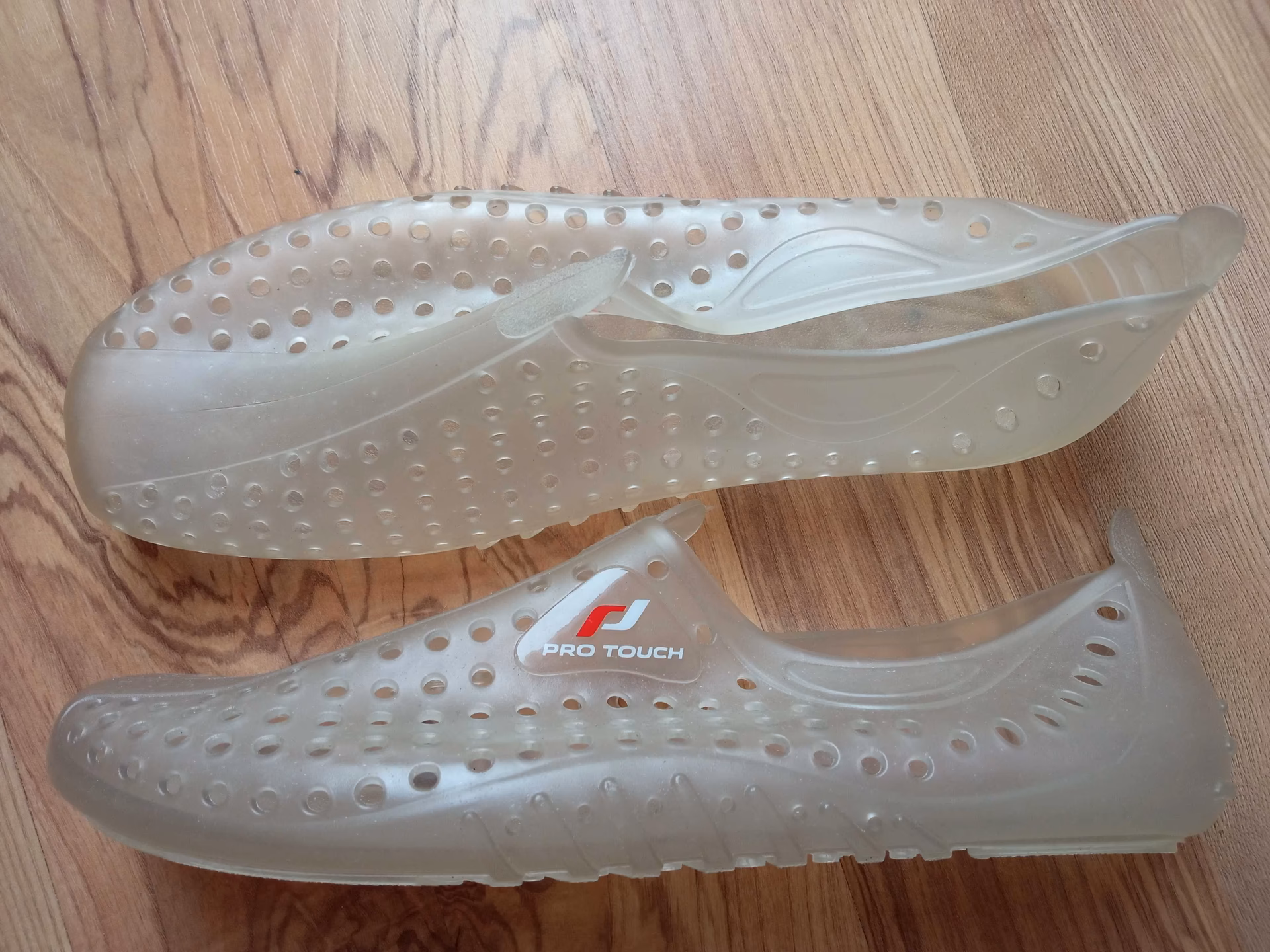 Czy w butach do wody można pływać?