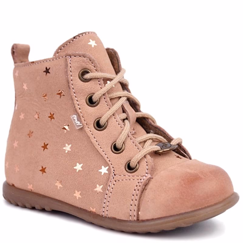 Jakie buty na pierwsze kroki zimą?