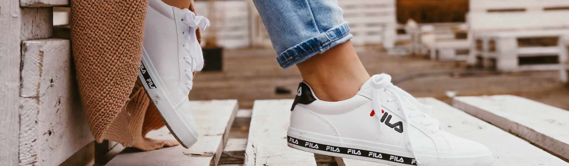 Jakie buty są teraz modne Deichmann?