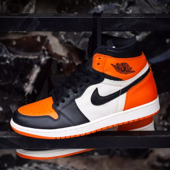 Jakie są najnowsze modele butów Jordan męskich w promocji?