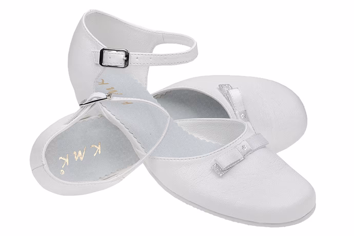 Na co zwrócić uwagę przy wyborze butów komunijnych?