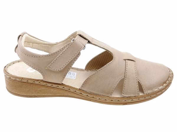 Jakie buty do chodzenia po górach latem?