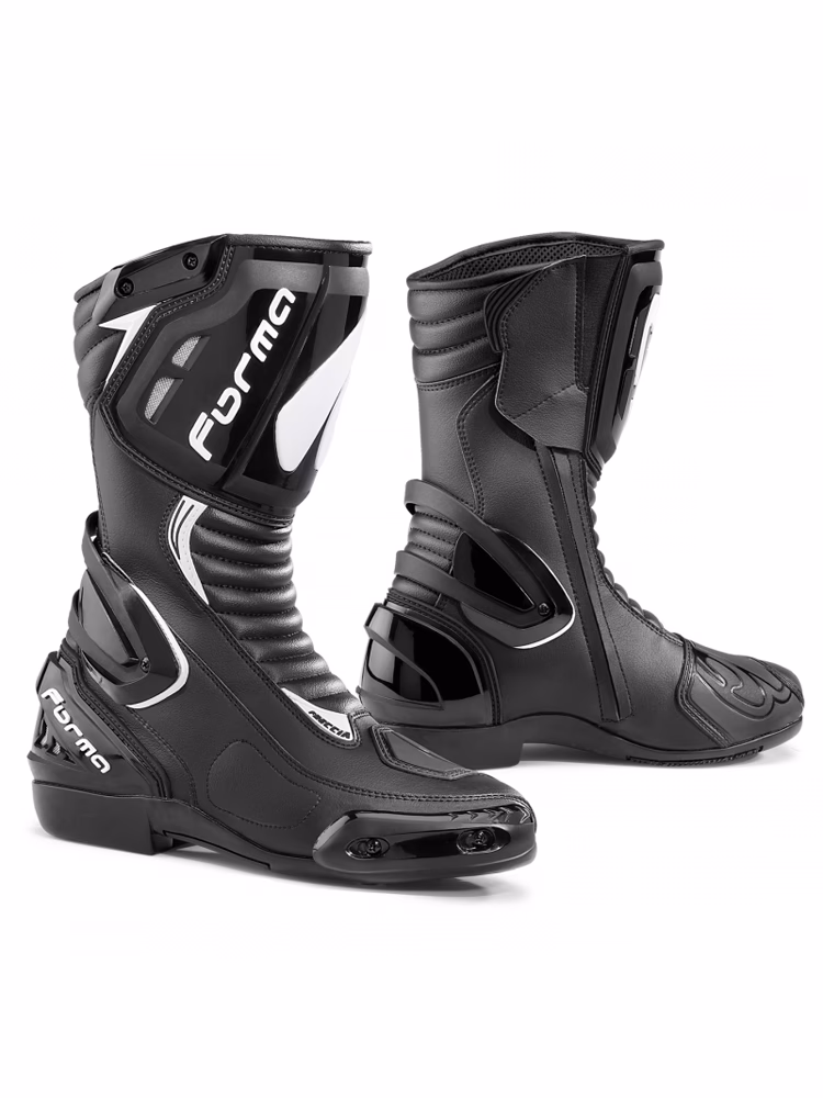 Jak dbać o buty motocyklowe Forma Adventure?