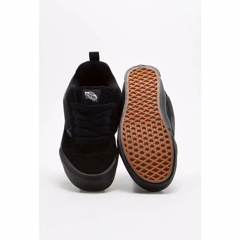 Jak dbać o buty do skateboardingu?