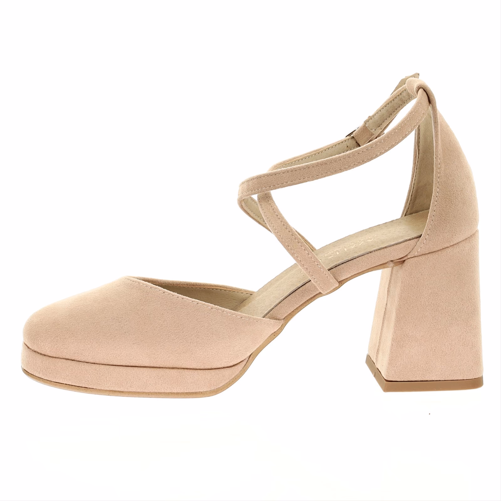 Jakie buty na lato na obcasie?