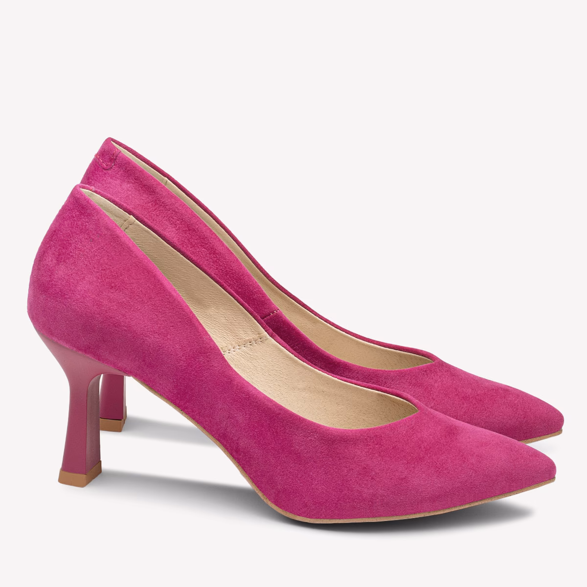 Jak wybrać pierwsze buty na obcasie?