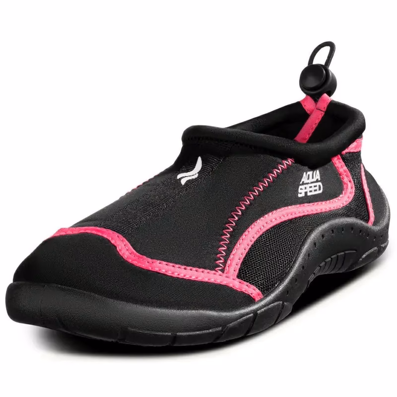 Czy buty do wody są potrzebne?