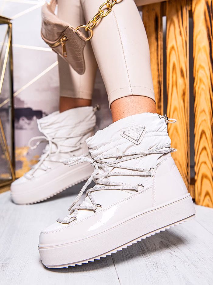 Jakie buty na śnieg damskie wybrać?