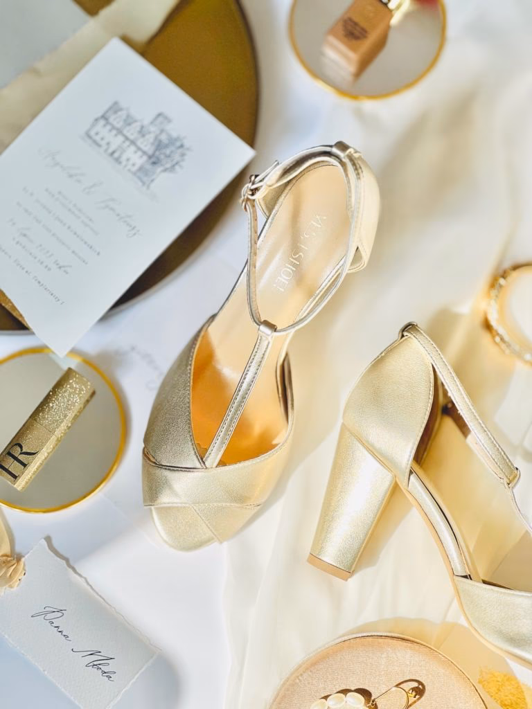 Jak się ubrać na wesele po 50-tce?