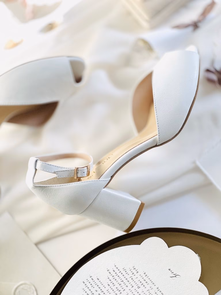 Jakie buty na zmianę na wesele?