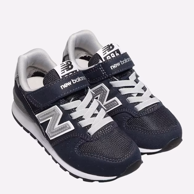 Jakie są cechy butów New Balance dla chłopców w rozmiarze 36?