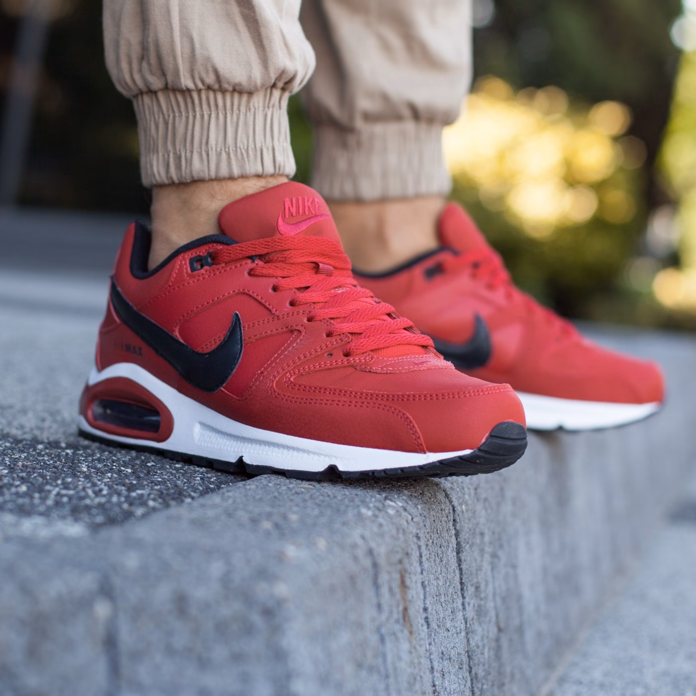 Jakie są najnowsze modele butów Nike Air Max czerwone męskie?