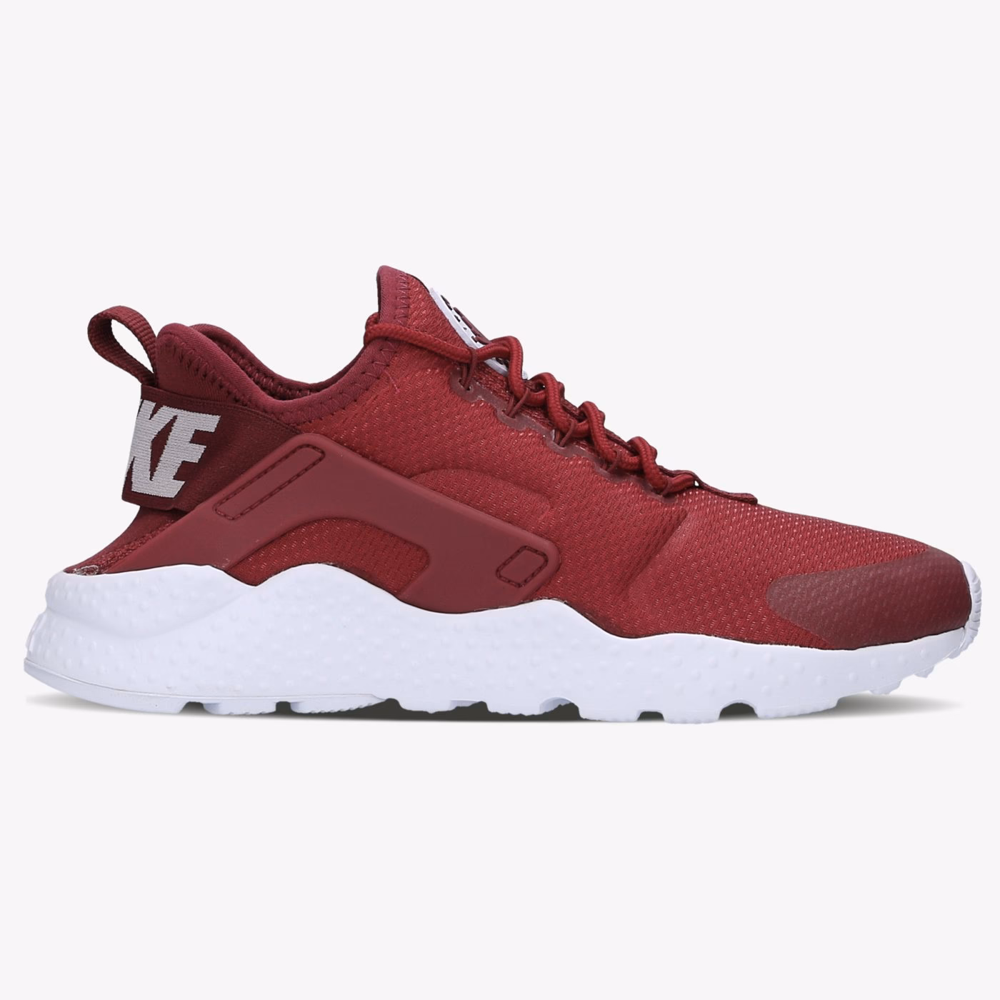 Do czego pasują buty Nike Huarache?