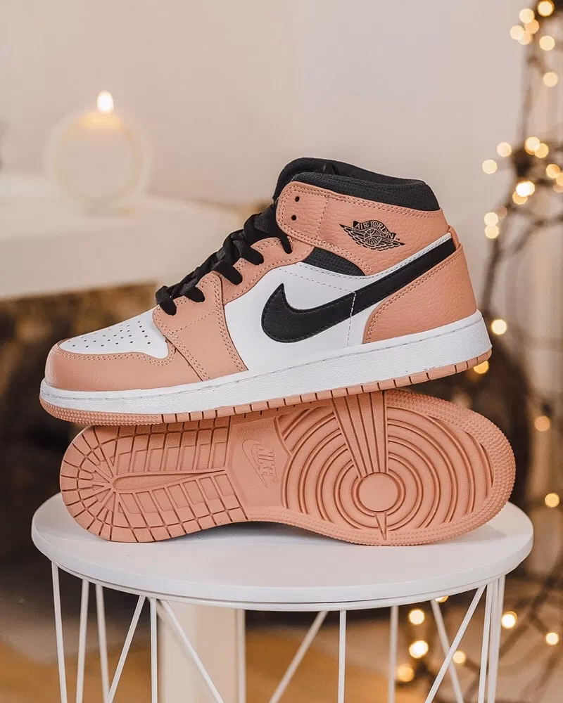 Ile kosztują buty Jordan damskie?