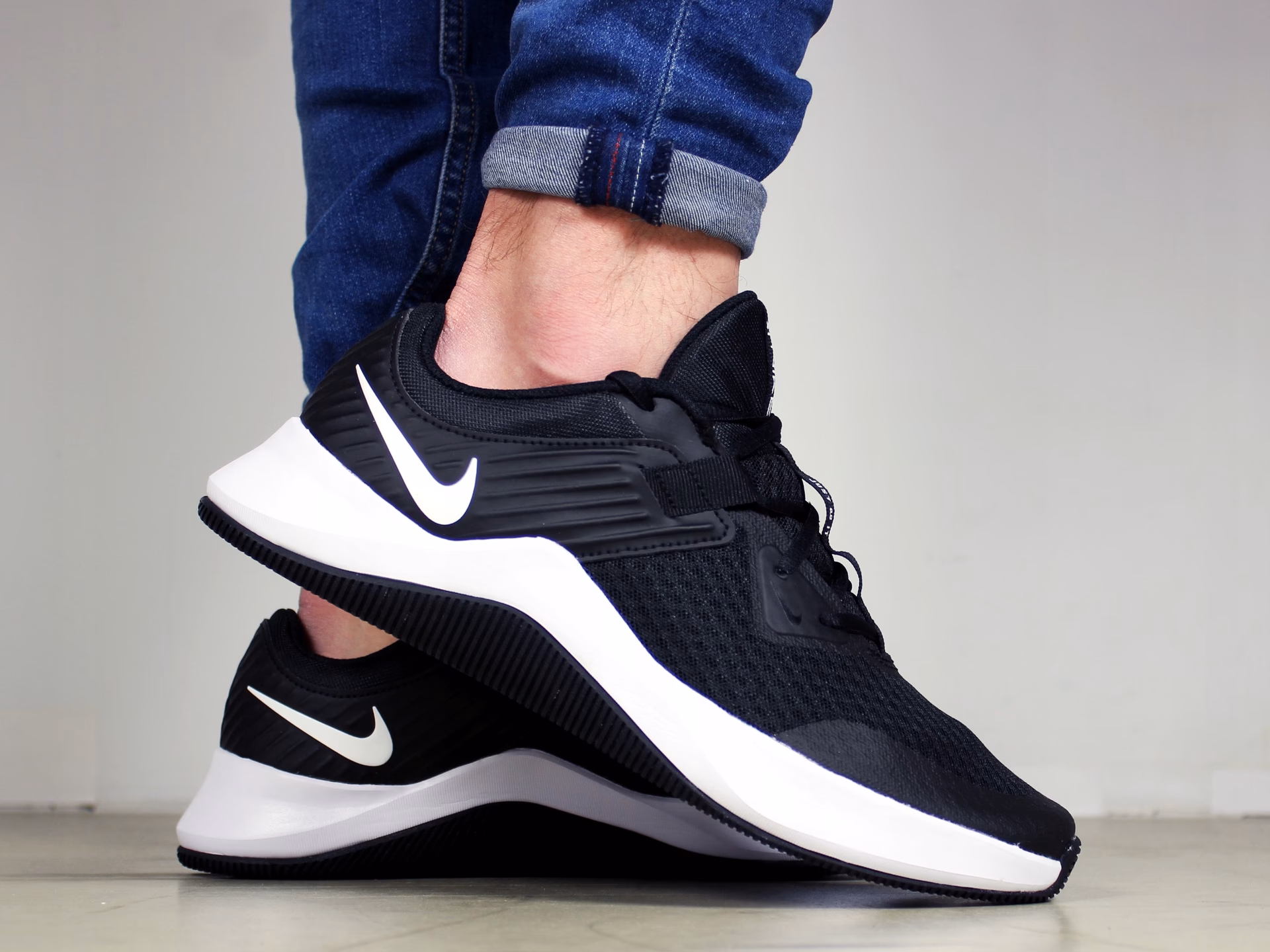 Czy buty do biegania nadają się na siłownię?