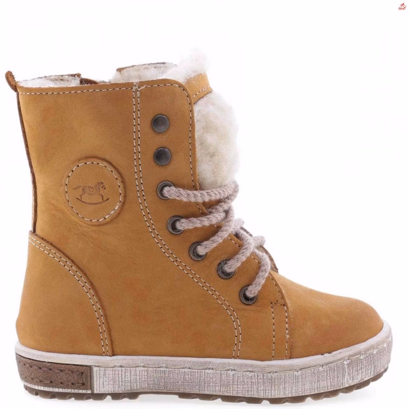 Czy buty zimowe dla dzieci muszą być wodoodporne?