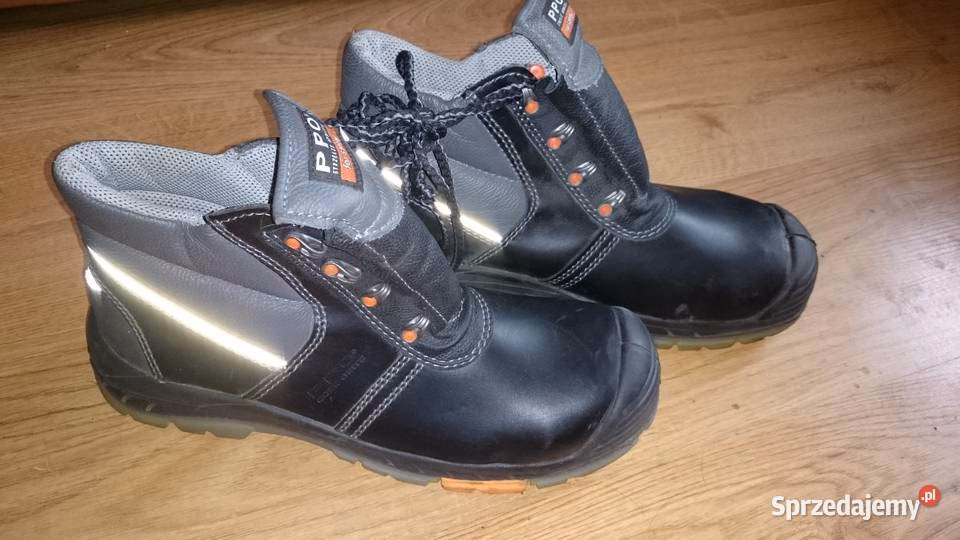 Czy buty skórzane są wodoodporne?