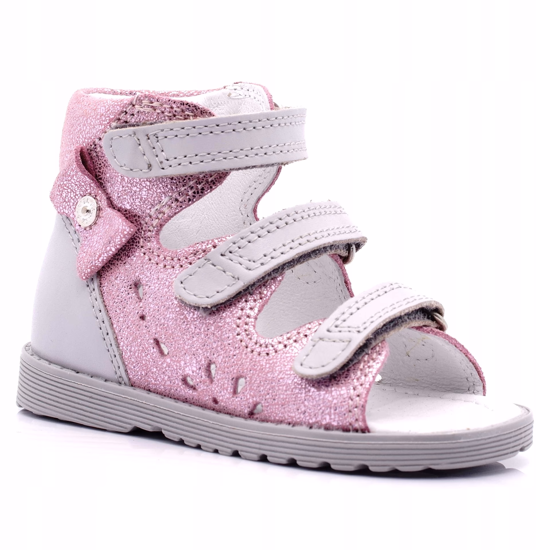 Czy warto kupować buty ortopedyczne dla dziecka?