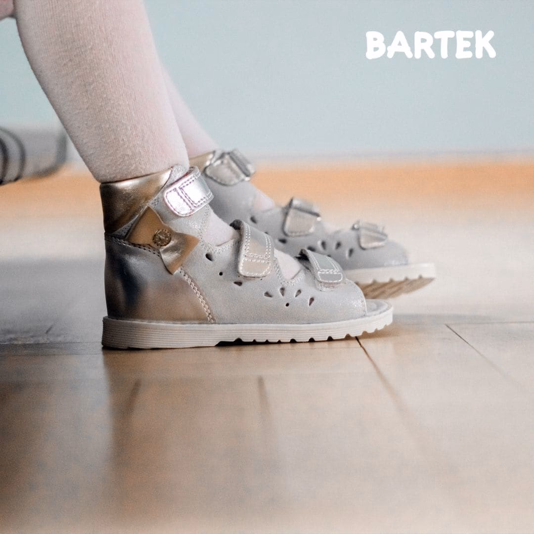 Jakie buty na płaskostopie dla dziecka?