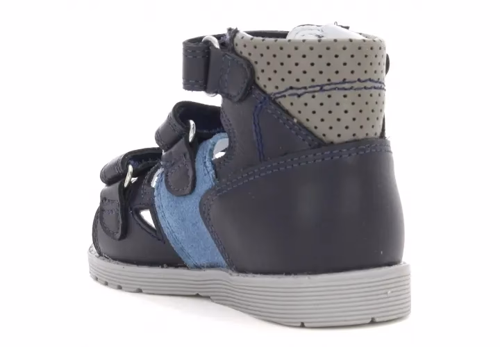 Jakie buty dla dziecka na haluksy?