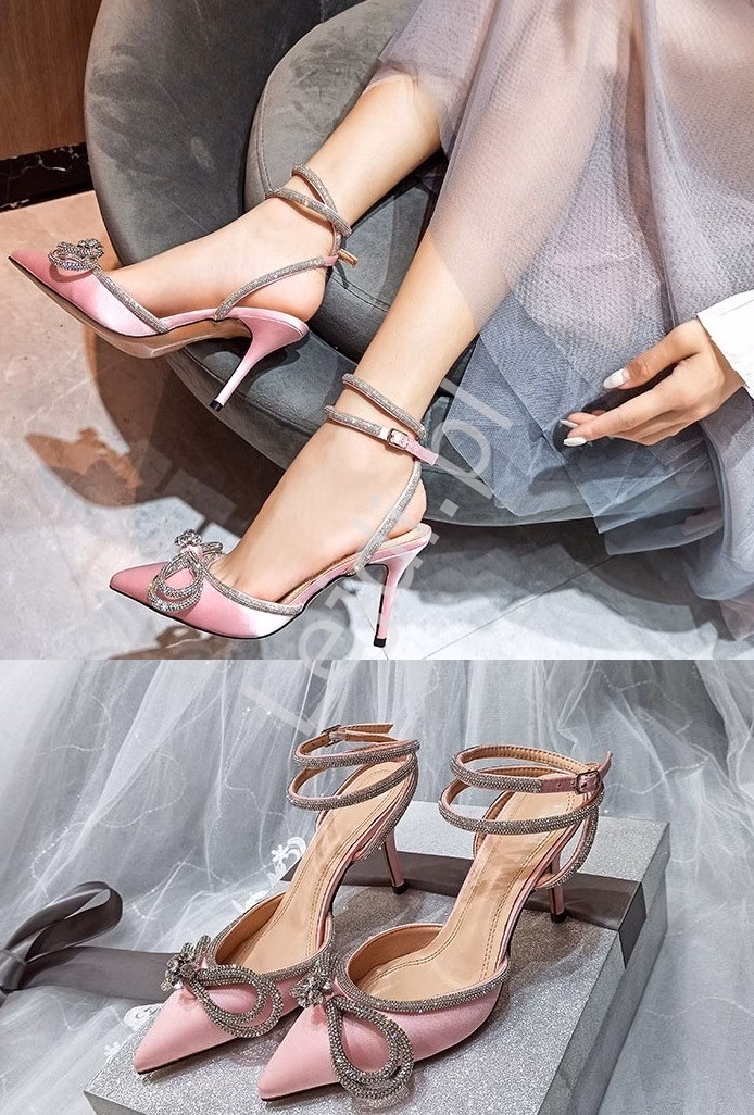 Jaki kolor pasuje do różowego?